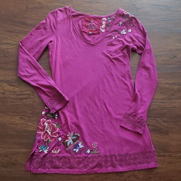 Flawed Johnny Was Magenta Floral Embroidered Long Sleeve Tunic Top Size Small - Picture 1 of 8